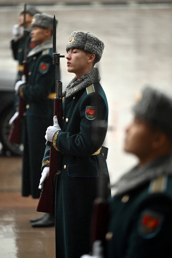 Садыр Жапаров принял нового посла Японии в КР Рюити Хирано