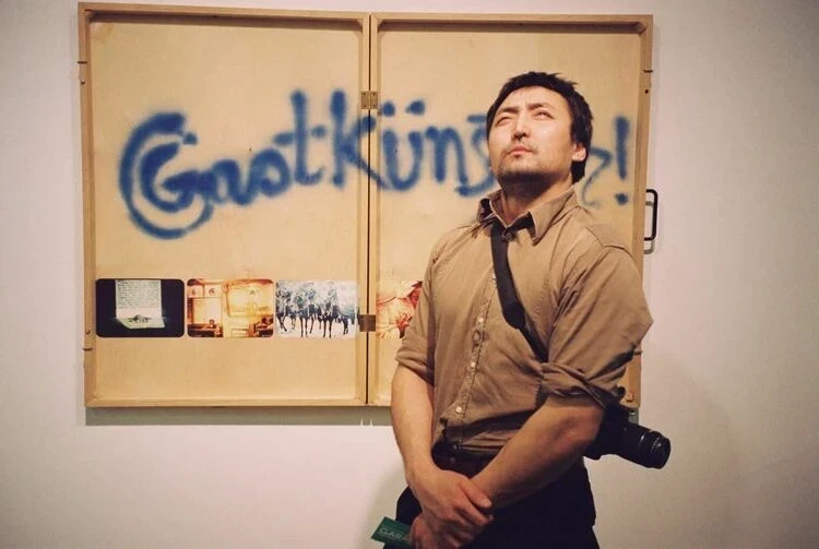 В Бишкеке скончался художник Чингиз Айдаров