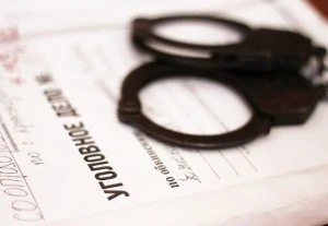 В Оше задержаны бывшие и действующие госслужащие за незаконную передачу земельного участка частнику