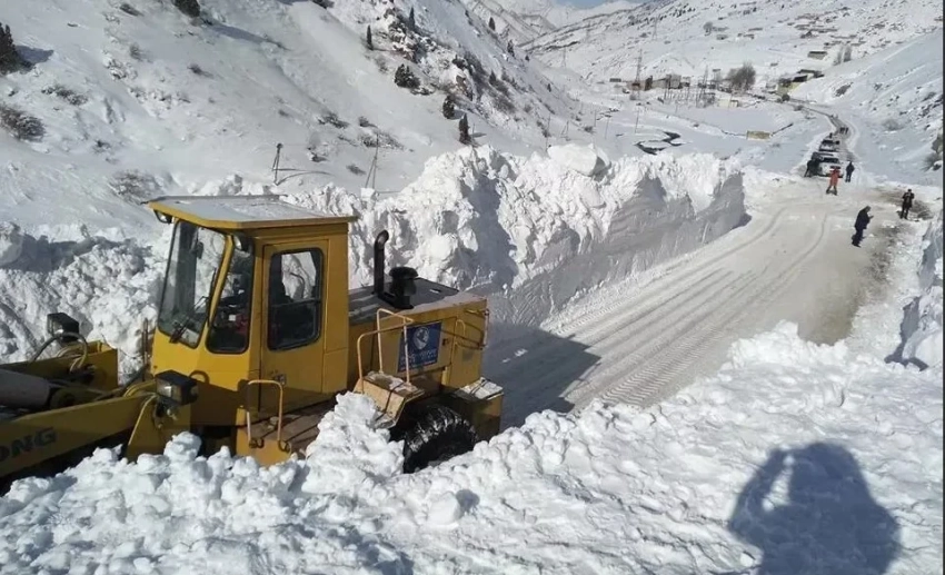 На перевалах Кыргызстана ожидается сход снежных лавин