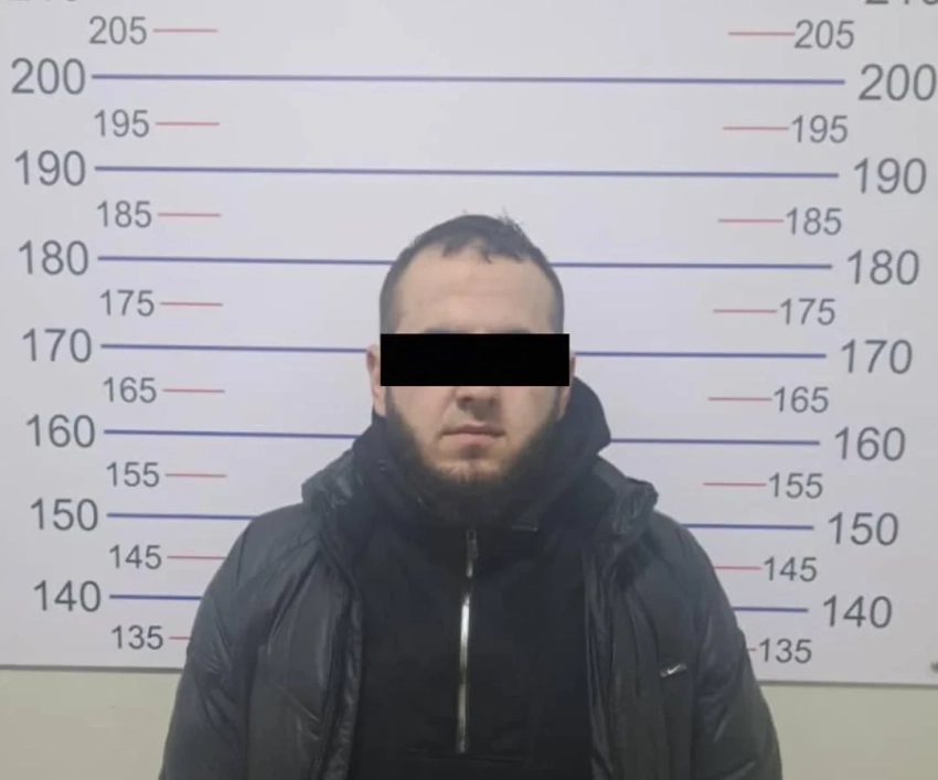 В Жайылском районе задержаны парни за похищение несовершеннолетней с целью женитьбы