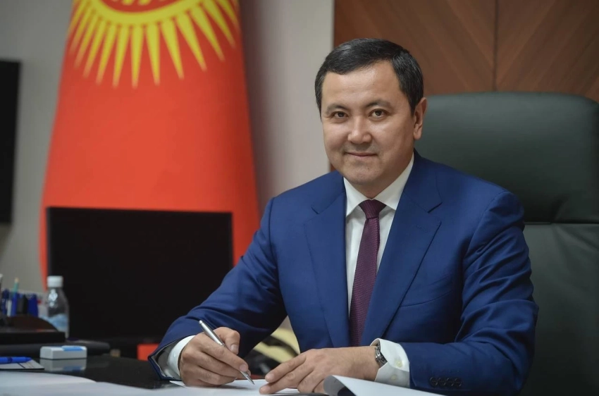 Парламент одобрил кандидатуру Каныбека Досмамбетова на пост главы Минздрава