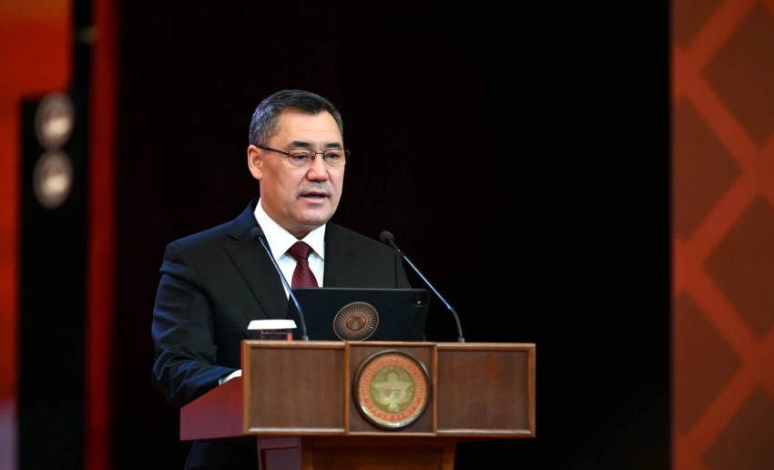 В Кыргызстане построят более 25 новых медучреждений – Садыр Жапаров