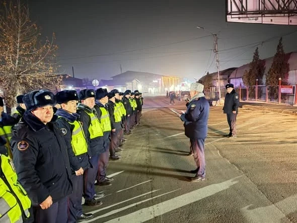 Подростков-нарушителей в Ошской области ищут в компьютерных клубах и скверах