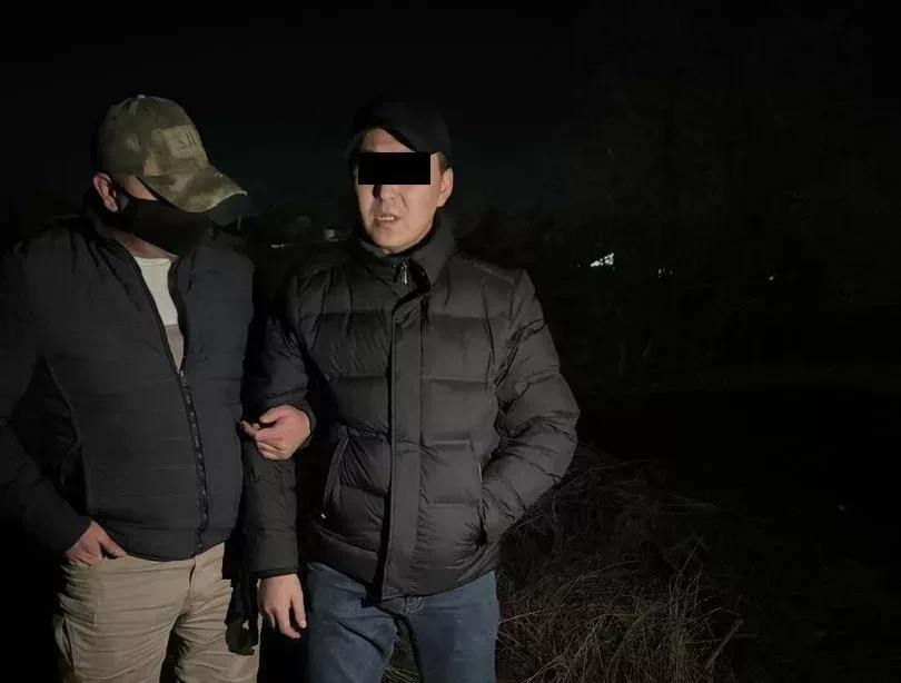 За вымогательство взятки задержан следователь ОВД Жайылского района