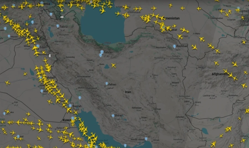 Иран закрыл небо для самолетов, Reuters сообщил о возможной атаке США