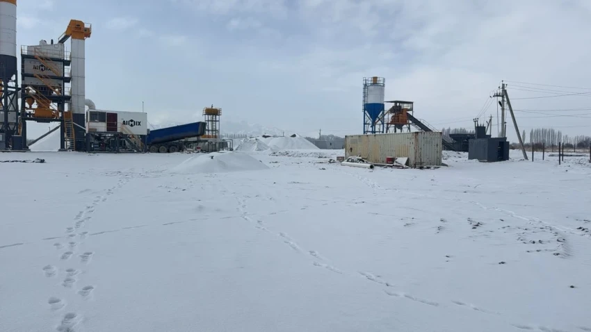 В Таласе выявили незаконное строительство асфальтобетонного завода