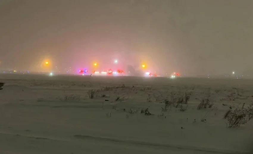 Бизнес-джет разбился в США: на борту были 8 человек