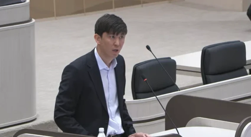 Депутат Эрулан Кокулов потребовал разбирательства с журналистами