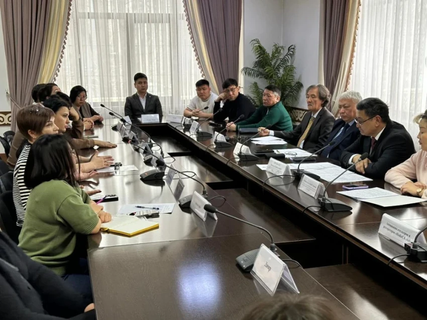 Кафе и рестораны пообещали снизить стоимость блюд на вынос. На сколько именно