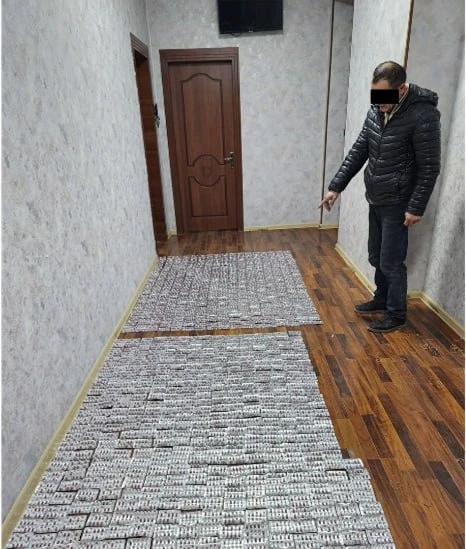 Из Кыргызстана в Узбекистан пытались ввезти почти 10 тысяч капсул психотропов