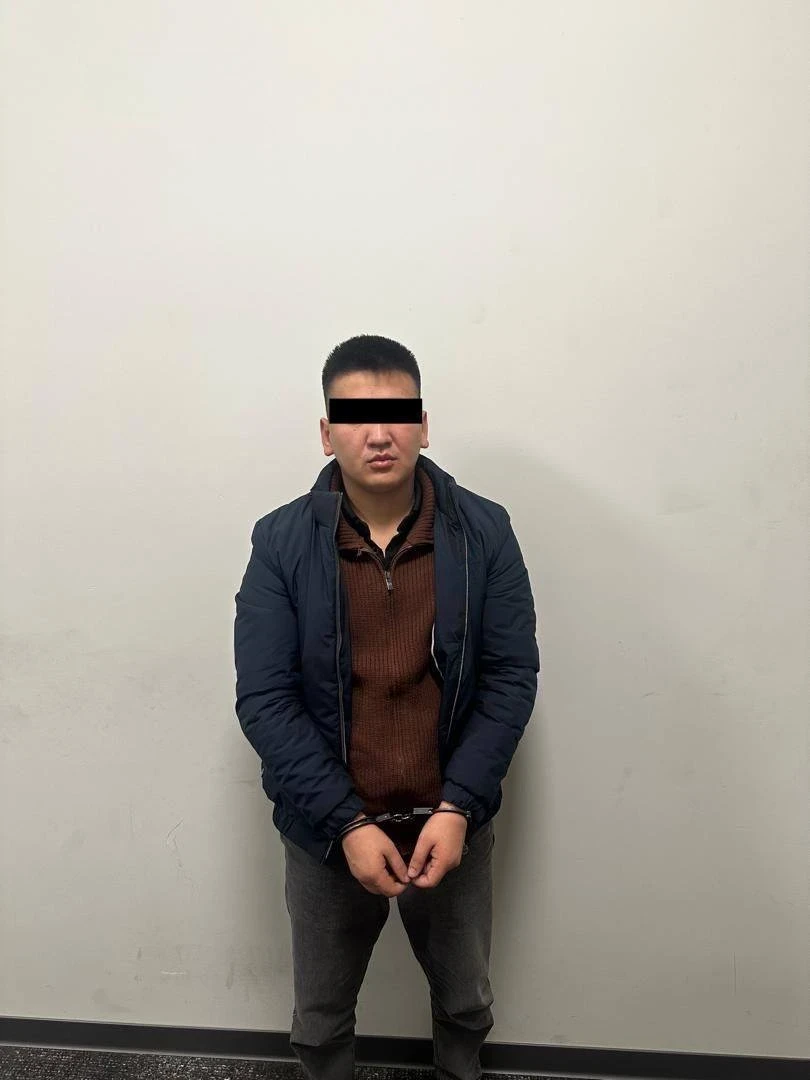 Группу, поставлявшую телефонным мошенникам аккаунты и SIM-карты, задержали в КР