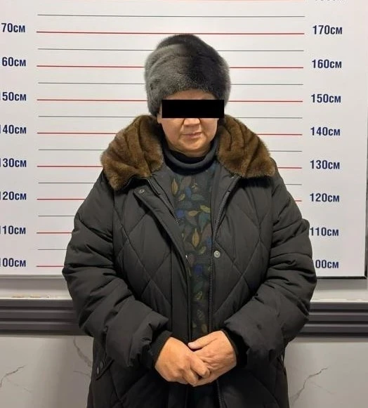 Сотрудница Ак-Суйского РЭС задержана за вымогательство взятки