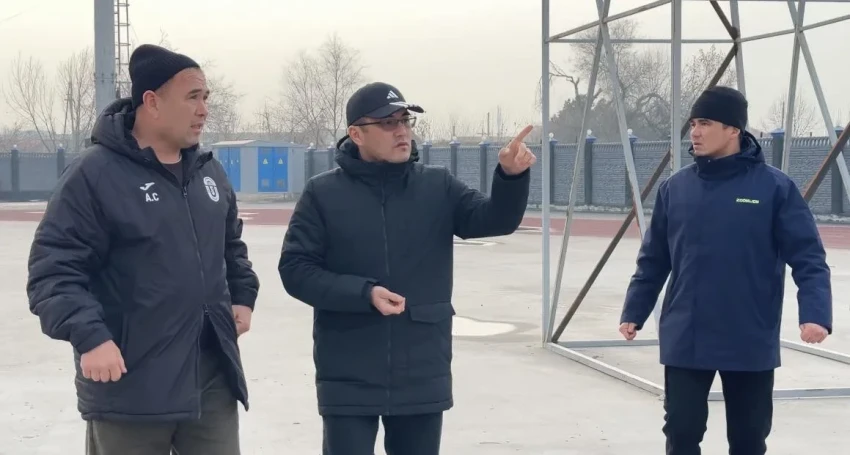 Генсек КФС проинспектировал футбольные стадионы на юге страны