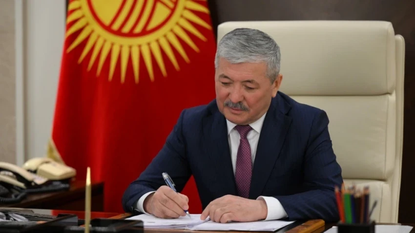 Срок получения разрешений на перевозки из КР в КНР сократили в 144 раза