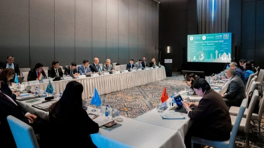 КР приняла участие в обсуждении концепции региональной платформы «зеленых школ»