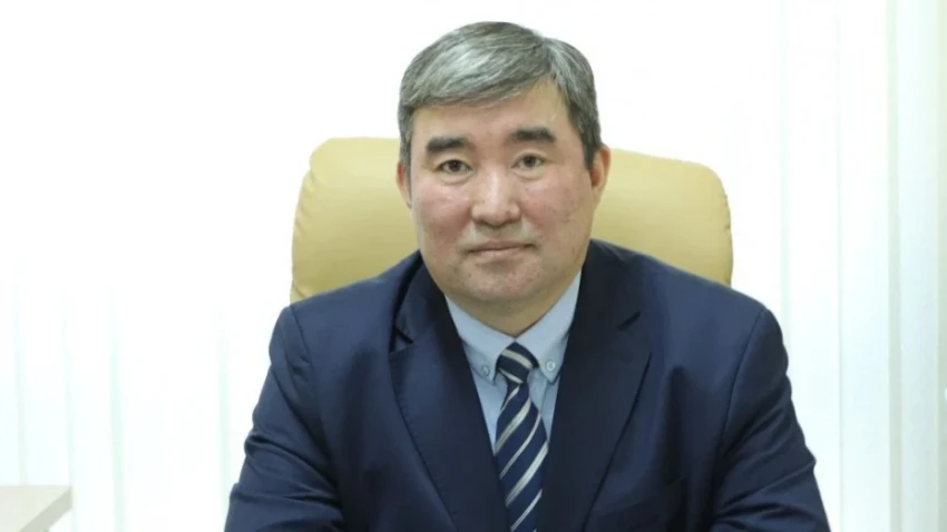 Садыр Жапаров назначил Эрмека Омуралиева послом в Италии и ряде организаций ООН